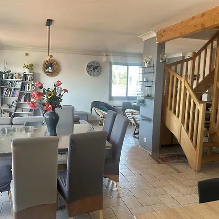 Maison A Etages Bord De