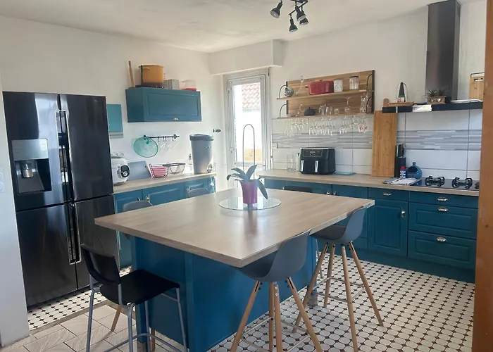 Maison A Etages Bord De Hébergement de vacances *